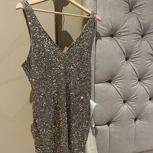 BNWT Mac Duggal sequin dress